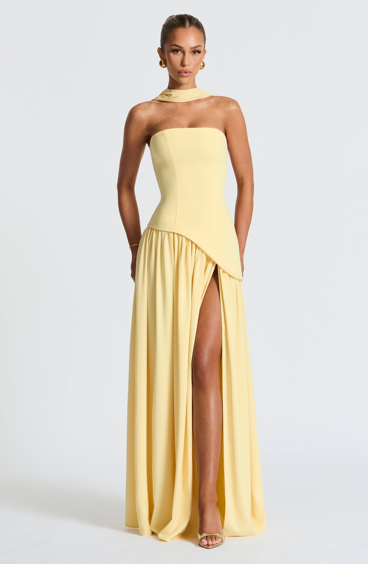 Damen Elegantes Fließendes Maxikleid | Trägerloses Sommerkleid mit Hohem Schlitz