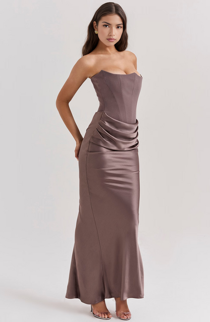 Damen Elegantes Satin Maxikleid | Skulpturales Trägerloses Abendkleid
