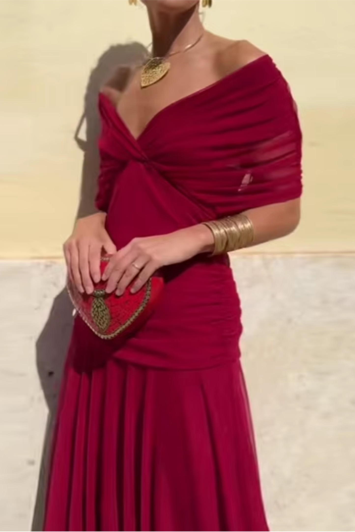 Damen Elegantes V-Ausschnitt Maxi Kleid | Fließendes Zeremonienkleid für Hochzeiten