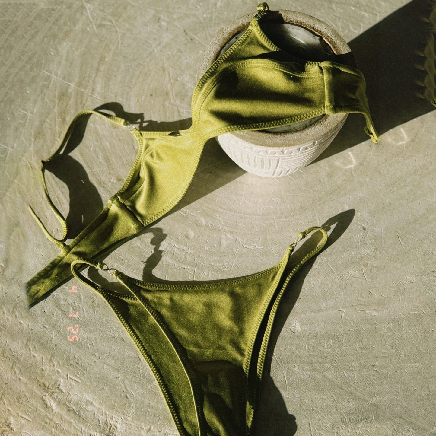 Damen Häkel Badeanzug | Sexy Push-Up Bandeau Bikini für Sommer | Stilvoller, Atmungsaktiver Strandlook