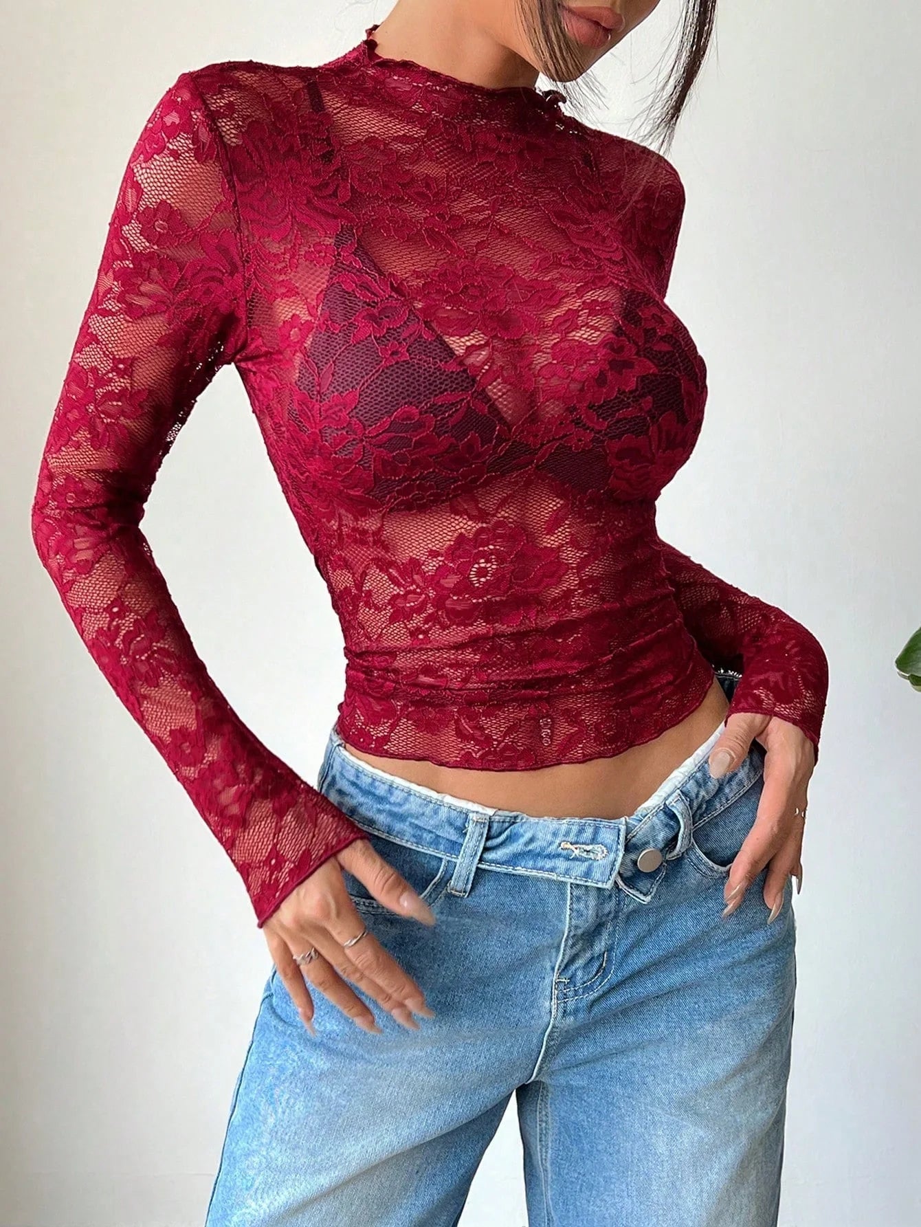 Damen Transparente Spitzenbluse | Elegantes Floral-Muster mit Ausgestellten Ärmeln 4
