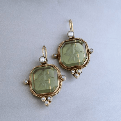 Damen Vintage Perlen Ohrringe | Elegante Grüne Schmuckstücke