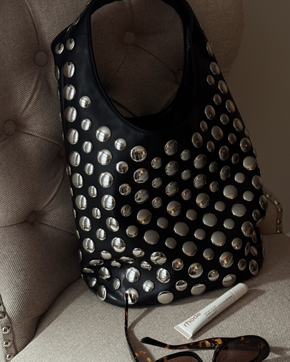 Elegante Nietentasche | Strukturierte Handtasche mit Dramatischen Details | Perfekt für Abendveranstaltungen