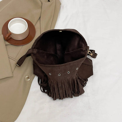 Maria | Umhängetasche aus Wildlederimitat mit Fransen | Stilvolle Slouchy Hobo-Tasche für den Alltag