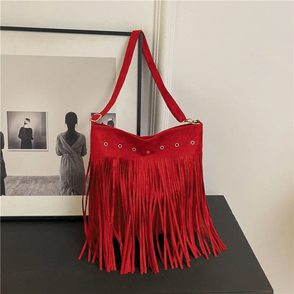 Maria | Umhängetasche aus Wildlederimitat mit Fransen | Stilvolle Slouchy Hobo-Tasche für den Alltag